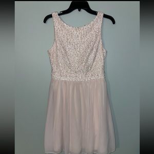 Blush Pink Size 9 Juniors Dress with Sequin Detailing